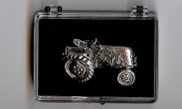 Kramer Kl 11 Traktor Pin (Geschenkbox 58x43x18mm)